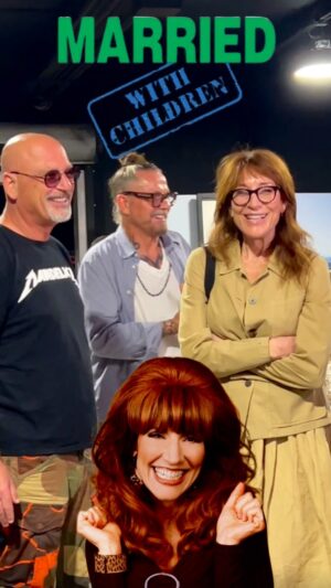 Howie Mandel Instagram - It was an incredible honor to surprise THE Peggy Bundy with the Married with Children theme song. @kateysagal and @sutterink are some of the loveliest people we’ve had the pleasure of meeting. Be sure to catch them on this week’s episode of “Howie Mandel Does Stuff” and watch @howiemandel on their podcast “PIE”!