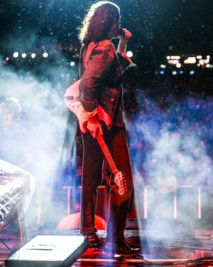 Hozier Instagram - @Lollapalooza, Thank you 🖤 

📸 @ruthlessimagery