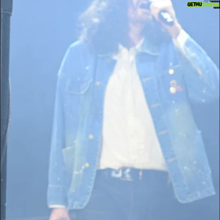 Hozier - 139.7K Likes - @Lollapalooza, Thank you 🖤
📸 @ruthlessimagery