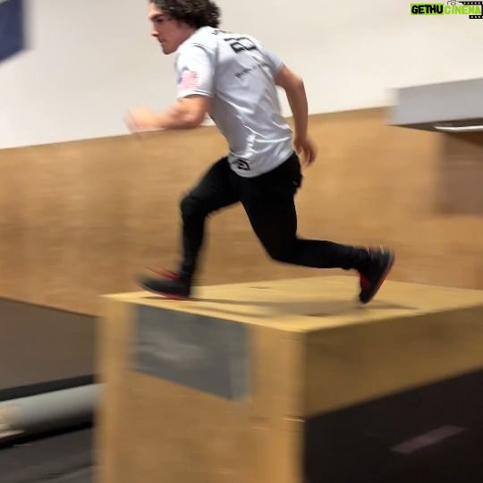 Hunter Payton - 227 Likes - Speed Trials @apexdenver with @tempestchasetag last week. Shout out to @rob_schihl for the awesome courses
#worldchasetag #speedtraining #speedcourse #chasetag #teamtmpst