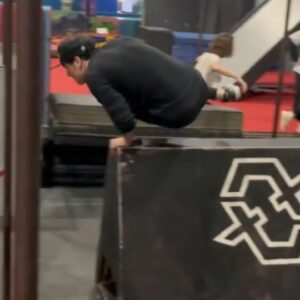 Hunter Payton Instagram - Hardwork = Success

#proathlete #hardwork #dontgiveup #neverstop #trainhard