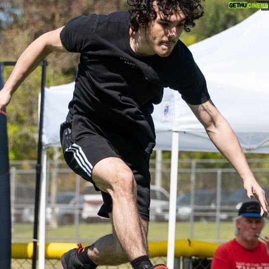 Hunter Payton - 212 Likes - First time competing in anything like this. Placed 1st in Speed & qualified for the @wcpkc Championships in June. Shout out to @dillontaitano @thecollectivemovements for holding the qualifier and putting together 3 challenging speed courses. Had a great time and can't wait to run with you all again!
#wcpkc2023 #wcpkc #speedcomp #parkour #freerunning #teamtempest #tmpst