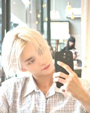 Hur Hyun-jun Instagram - :p