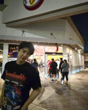 Hwang Kwang-hee Instagram - 이거 진짜 맛있어 🔥🫥☄️🥤