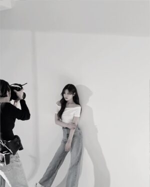 Hwang Se-in Instagram - 내사람들에게 
잘하자🫶🏻행복하자🫶🏻