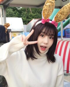 Hwang Se-in Most Liked Photos and Posts