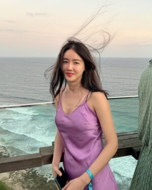 Hwang Woo-seul-hye Instagram - 요가복만 가득히 와서 친구 초대로 ~ 급하게 옷 구입하네요 😅😍