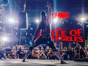 Iban Dido Gutierrez Instagram - La cosa aqui es seguir avanzando solo para ARRIBA!!! ➡️↗️⬆️#PWG #THEMOSTWANTEDCHAMPION #BOLA2022 #TENDIDOCOMOBANDIDO🌵🔫
