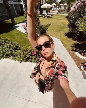 İdil Sivritepe Instagram - iki seksen 🛏️