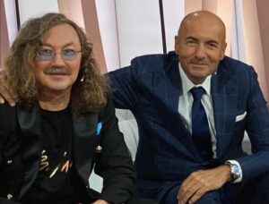 Igor Nikolayev Instagram - Дорогой мой друг Игорь! Этот день настал, день твоего 70-летия, день,когда на тебя обрушится миллион поздравлений и красивых искренних слов! Мои пожелания просты: ТВОРИ ВСЕГДА! ЖИВИ ДОЛГО! СЧАСТЬЯ И ЗДОРОВЬЯ ТЕБЕ И ТВОИМ ЛЮБИМЫМ ЛЮДЯМ!