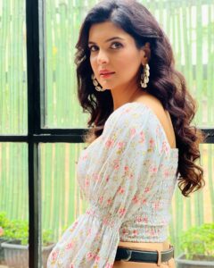 Actress Ihana Dhillon HD Instagram Photos and Wallpapers August 2024
