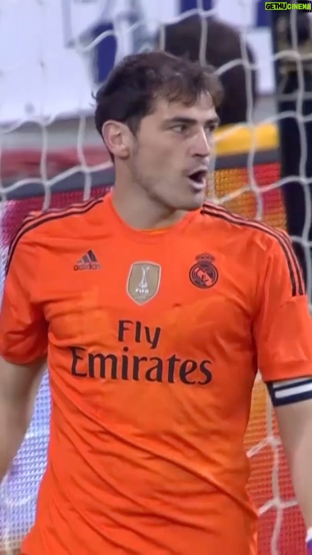 Iker Casillas - 150K Likes - 😢 The day '𝗘𝗟 𝗦𝗔𝗡𝗧𝗢' hung up his gloves
🔙 #OTD en 2⃣0⃣2⃣0⃣, @ikercasillas announced his retirement from professional football.
#Casillas #LALIGAEASPORTS #LALIGAHistory