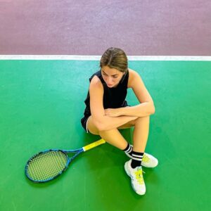 İlay Erkök Instagram - wait for me @wimbledon 🎾 
Photo by @serhanahi
