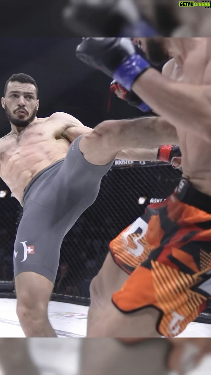 Ilias Bulaid - 1.1K Likes - Ilias Bulaid regresa el próximo 1 de junio tras su último combate en Fight2One #5
🗓️ 01 de Junio
🏟️ Juan Ríos Tejera, Tenerife
🎟️ Entradas en el link de la biografía
#fight2one #mma #featherweight #worldtitle #tenerife #fighter
