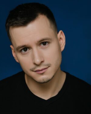 Ilya Lutsak Instagram - НОВОЕ АКТЁРСКОЕ ПОРТФОЛИО!

Последние два года мне сложно было говорить и думать о творчестве , потому что я боролся с депрессией и не понимал, как жить после потери Мамы. Я выпал из сферы, ничего и никого не хотел слышать, игнорировал все пробы и предложения. 

Сейчас с большой радостью в сердце и даже немного с гордостью могу сказать - Я ВЕРНУЛСЯ. 
Я снова хочу жить, творить, писать пробы, сниматься, создавать. 

Я благодарю всех самых близких, кто помог мне преодолеть эту темную полосу моей жизни. Я никогда этого не забуду ❤️

Мама всегда говорила : «Не смей сдаваться!» - и я иду дальше, зная, что всё будет хорошо, потому что каждый день чувствую её незримую поддержку, и поддержку всех своих ❤️

Сфотографировал Даня , спасибо! @artemiev.pro