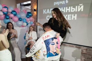 Ilya Lutsak Instagram - ШОУ «САМ ПОПРОБУЙ» набирает обороты 🔥🔥

Это была туса для @verodmit она НЕ ЖАЛЕЛА своих соперников и по правилам нашего шоу ЖЕСТКО их НАКАЗАЛА 😱

Хочешь ТАК ЖЕ? - ПИШИ в директ и САМ ПОПРОБУЙ 🖤

P.S - почему Даня @lutsakdanila  грустный на первой фотке? Потому что его НАКАЗАЛИ вместе с ЕГО командой 😄