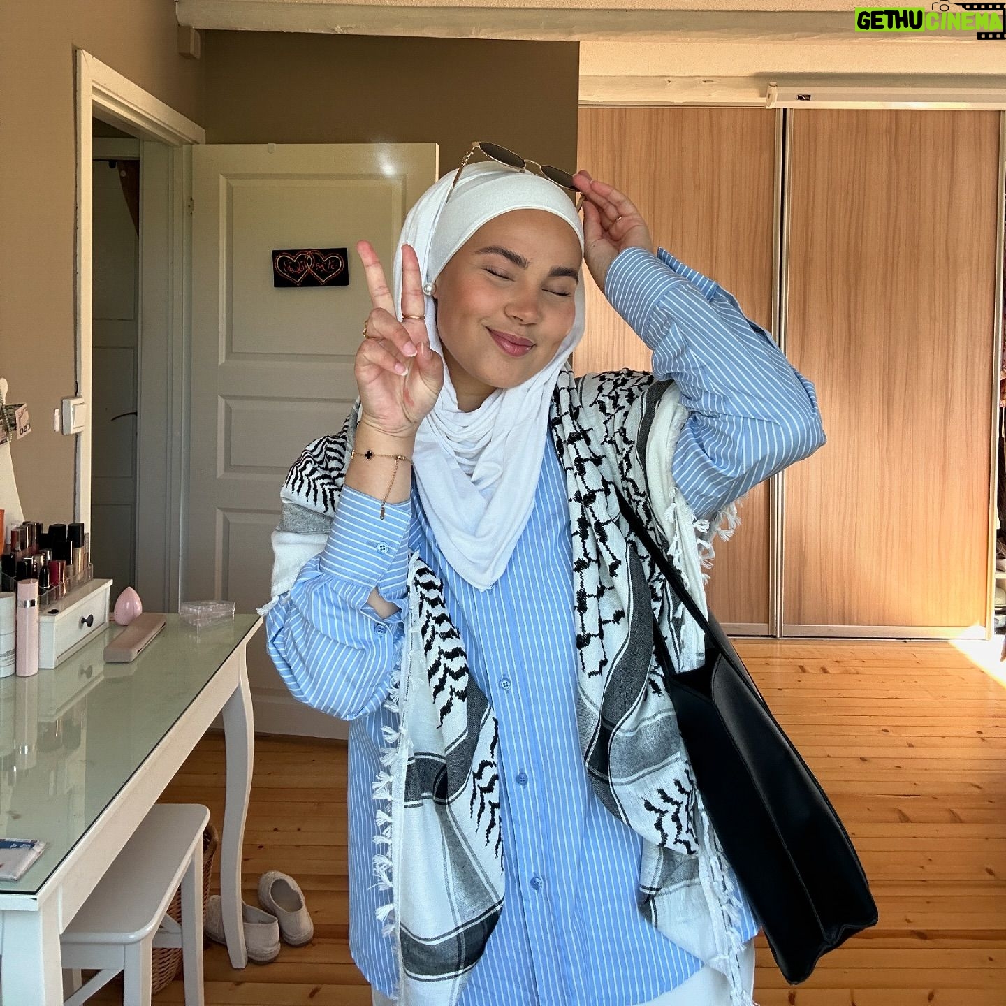 Iman Meskini - 48.4K Likes - May 2024 š