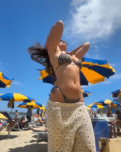 Actress India Reynolds HD Instagram Photos and Wallpapers August 2024