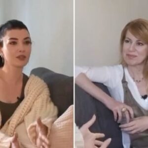İpek Tuzcuoğlu Instagram - Hayatıma Dokunanlar yeni bölüm Aslıhan Güner ile şimdi İpek Tuzcuoğlu YouTube kanalında😉👋🏻 Benim fıstık hanımım hep olduğu gibi sıcacık,samimi,en içten sohbetiyle işte bizlerle🌹🤍🙏🏻 @aslihanguner