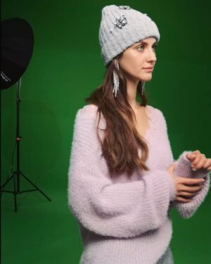 İrem Helvacıoğlu Instagram - @sebnemurutdemir ben de seviyorum bu fotoğrafı ❤️ bir zamanlar...