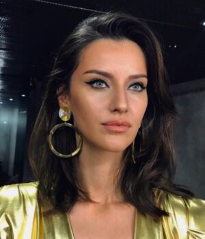 İrem Helvacıoğlu Instagram - @gamzeteq ❤️❤️❤️📸💄