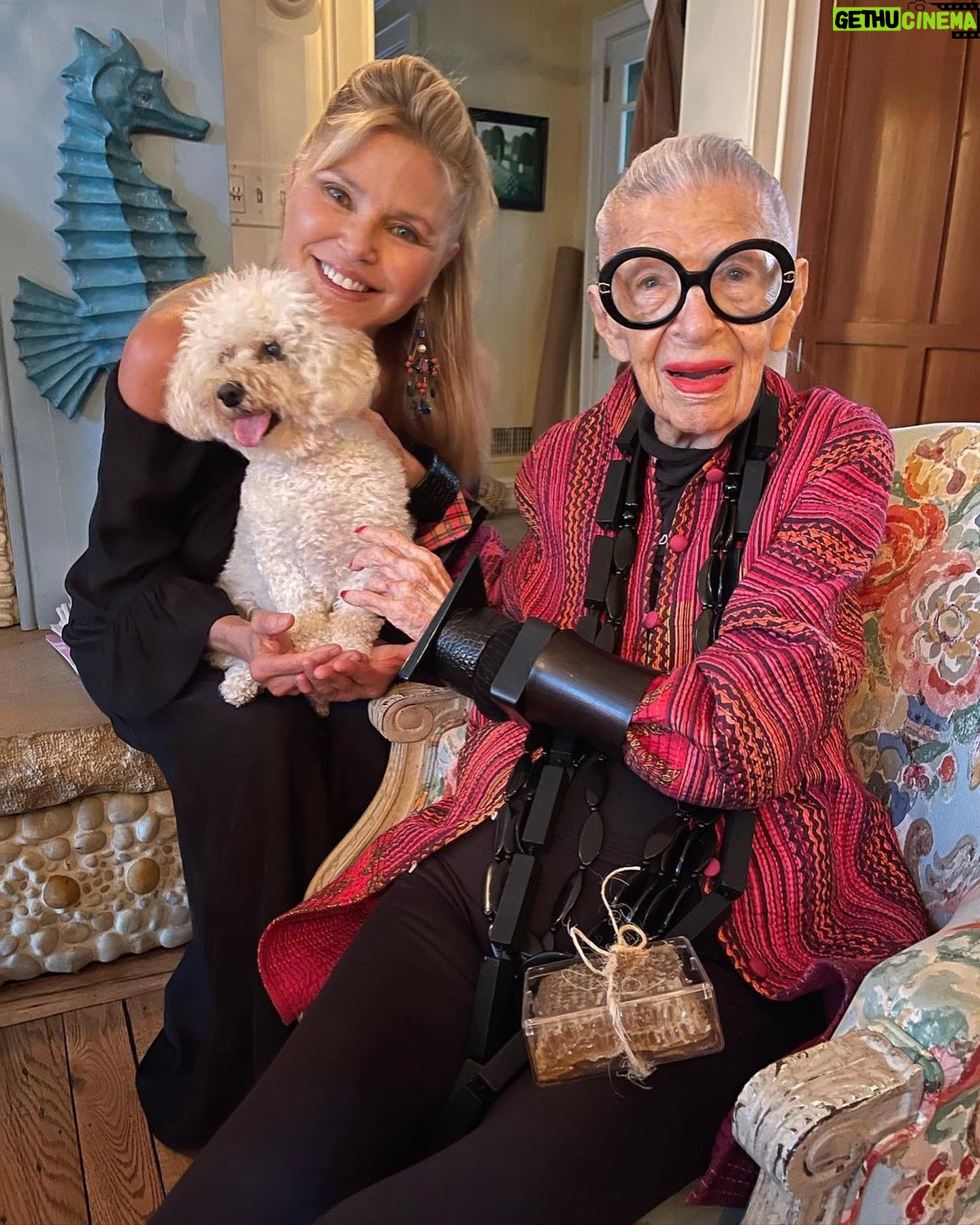 Iris Apfel - 220.4K Likes - I've been told this is called a "photo dump" of my birthday celebrations š„³ 1ļøā£0ļøā£1ļøā£ š„³