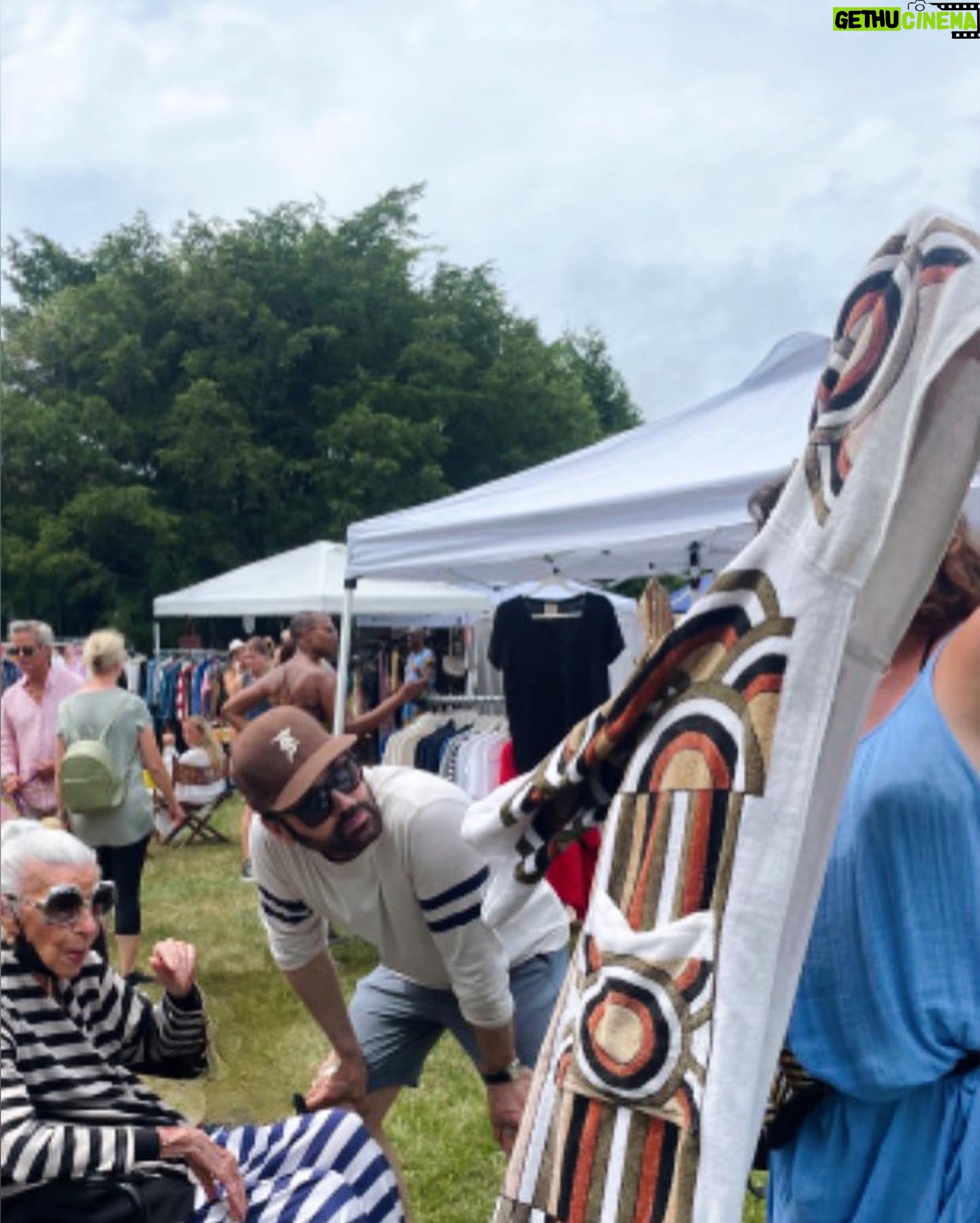Iris Apfel - 106.6K Likes - Yippee yippee itās the @hamptonflea!!!