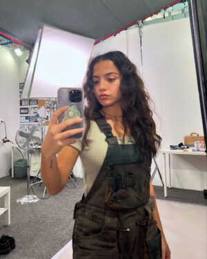 Isabela Merced Instagram - The creation of Kay in Alien: Romulus was thanks to the hard work of @thecarlosrosario our costume designer and @shazzam & Pamela Smythe my hair and makeup artists (to name a few)