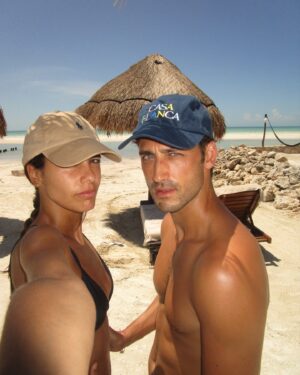 Isabela Valadeiro Instagram - Mais um dia no paraíso 🍫

#mexico #honeymoon