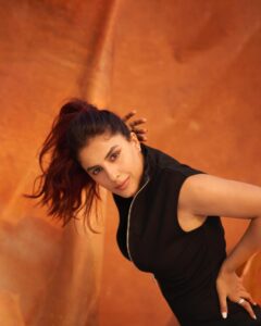 Actress Isha Talwar HD Instagram Photos and Wallpapers August 2024
