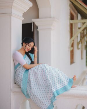 Ishaani Krishna Instagram - 🤍🩵

PC : @sk_abhijith 

Hair and MUA : @pooja_vysh_makeovers
