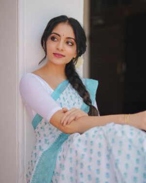 Ishaani Krishna Instagram - 🤍🩵

PC : @sk_abhijith 

Hair and MUA : @pooja_vysh_makeovers