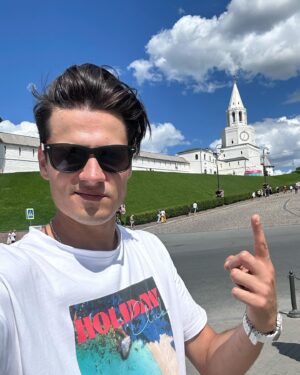 Ivan Zhvakin Instagram - 🕌Казань одним днем!☀️ Понимаю это быстро, но лаконично и насыщенно!)) Спасибо всем попавшимся мне там по дороге! Вы сделали моё настроение😜 Еще вернусь!👋