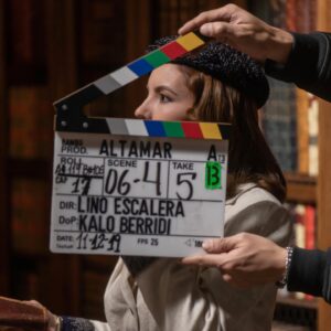 Ivana Baquero Instagram - Recuerdos de Alta Mar T3 

Todas las temporadas disponibles en @netflix ☺️
#AltaMar #HighSeas #Netflix #MurderMysteries