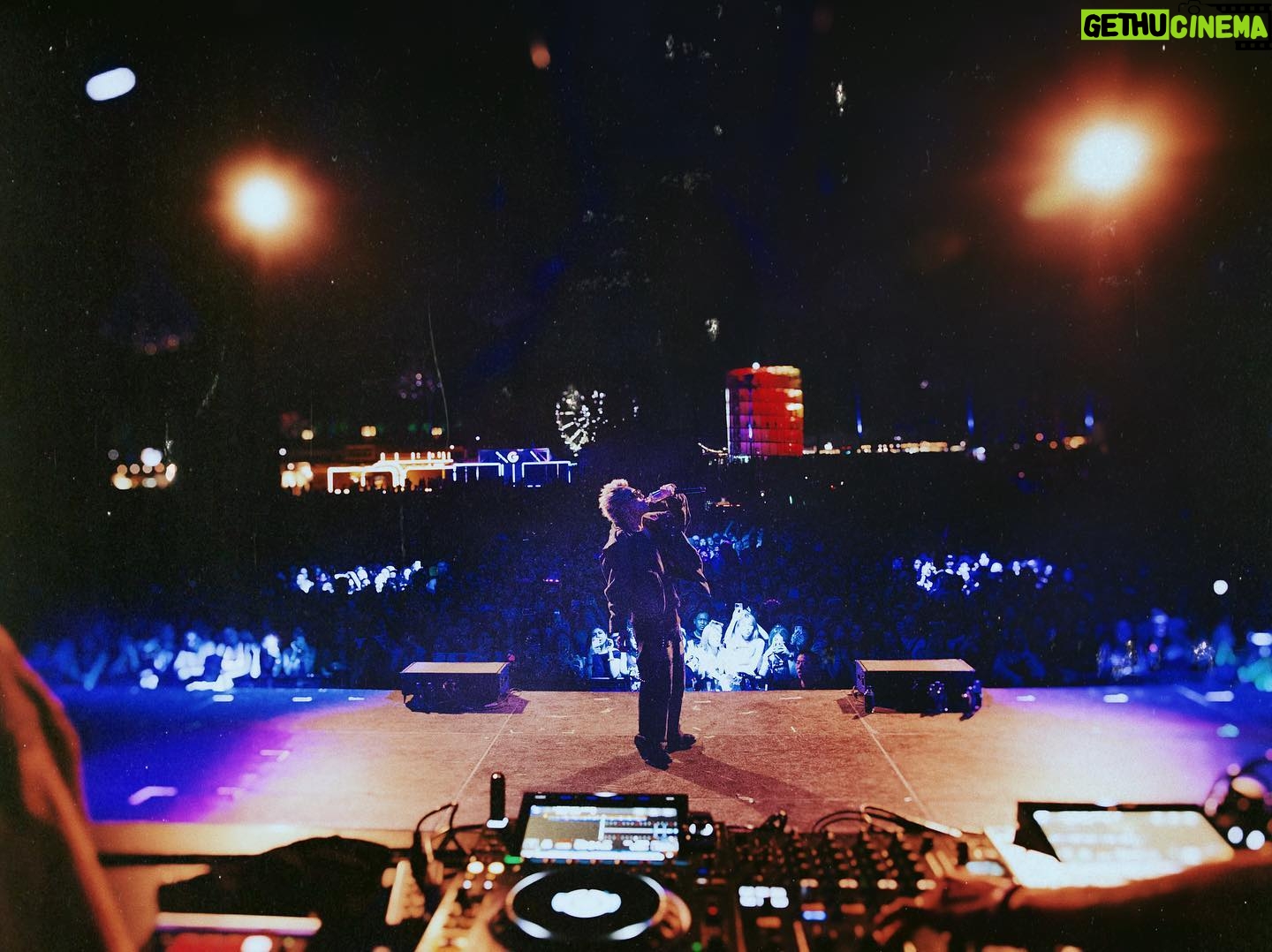 JOHN - 16.3K Likes - Coachella Weekend 1 (LIVE) 🥴📸
