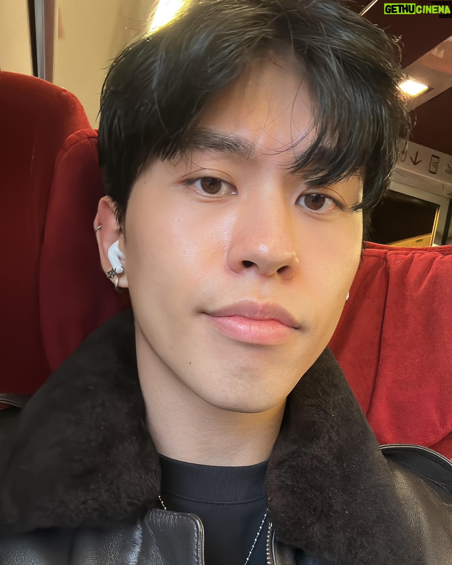 JOHN - 32K Likes - Paris Brussels photo/video dump~
Thank u for the experience @dprian 🥺👍