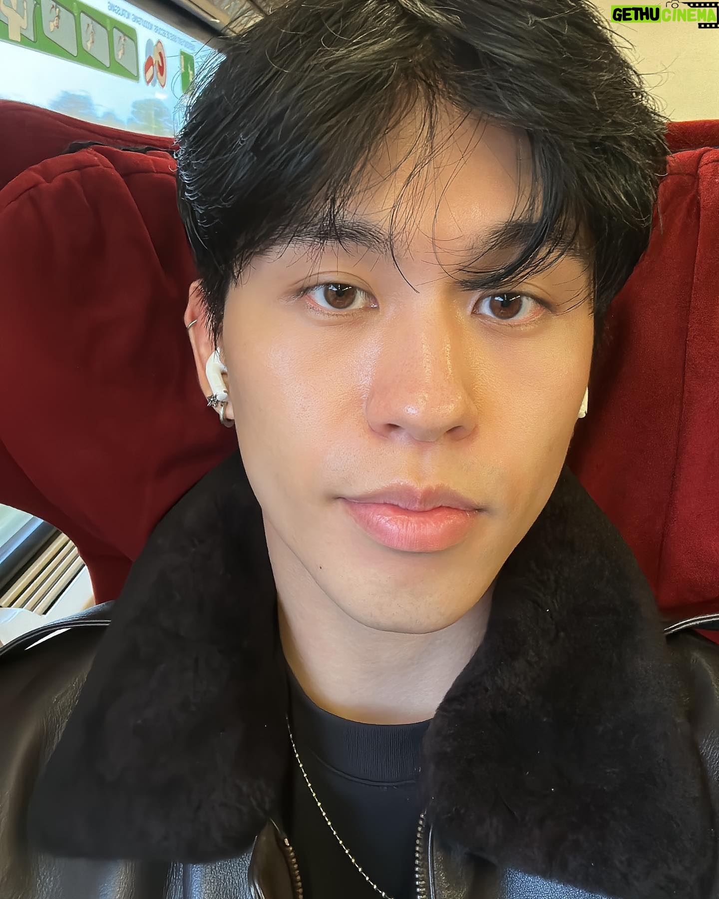 JOHN - 32K Likes - Paris Brussels photo/video dump~
Thank u for the experience @dprian 🥺👍