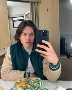 Jack Martin Instagram - Weeping on the Westfield century city escalator is both what I did when I booked this show in 2021 and a potential Lana album title. After a short & sharp 3 years of shooting in australia the La Brea series finale airs tonight on @nbc @peacock