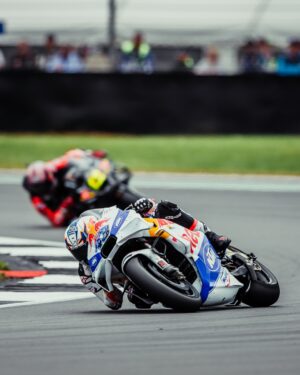 Jack Miller Instagram - Well the race was not ideal for us, I threw everything but the kitchen sink at it to hang with those boys at the beginning stages but really found it difficult to get the bike stopped, especially coming into Turn 3. Whether it was the cooler conditions or what, I definitely didn't feel as solid as yesterday but hey we looked the part out there as the team did a fantastic job with the livery. All in all it was a fairly positive weekend but we want to be further up the pack 🤟