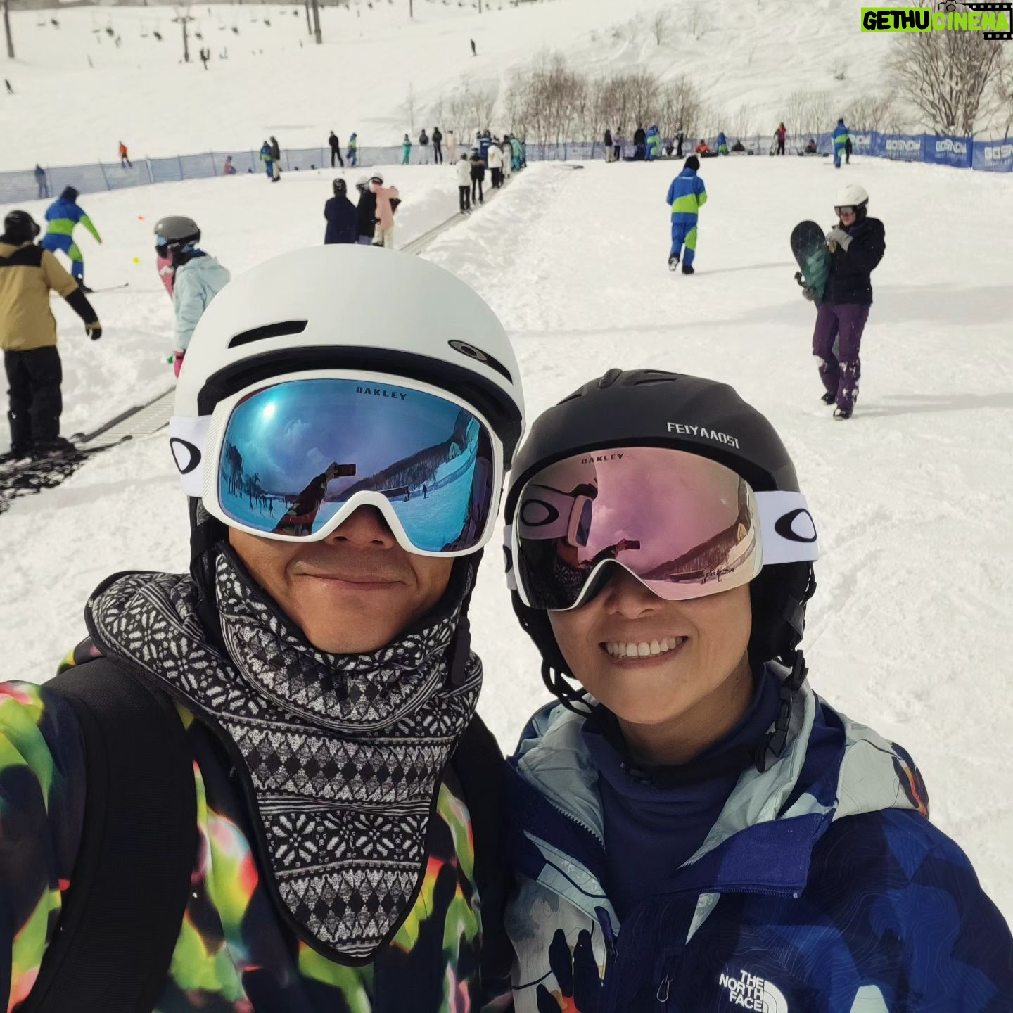 Jack Wu - 391 Likes - 大年初三, 祝大家生龍活虎,身體健康 !
#snow #cold @chan_kei_june
@oakley @mandychan_alixzoe