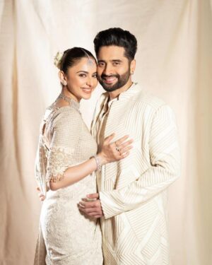 Jackky Bhagnani Instagram - In sync with my Partner-in-style! ❤️

Outfit @kunalrawalofficial
Styled by @anshikaav
Assisted by @bhatia_tanisha
Hair by @luv_hans77
Shot by @deepak_das_photography