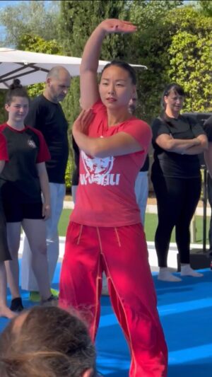 Jade Xu Instagram - How To Tornado Kick by @jadexuofficial 💯🏆🔥

世界武术冠军徐慧慧《武术-旋风脚》

World Wushu Champion Jade Xu demonstrates the aerial kick during her Workshops at the Martial Arts Day 2024 hosted by @uiktkungfu ⛩️

🎥 @davidtorok_official 
👚 @wuway_design 

#jadexu #wushu #kungfu #worldchampion #demonstration #workshop #teaching #education #dragonnight #martialartsday #italy #tornado #kick #flawless