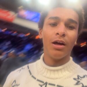 Jaden Michael Instagram - Before the Pic: 👀
The Pic: 🤩

Thank you for having me @nyknicks @msgnetworks 

#jadenmichael #dior
