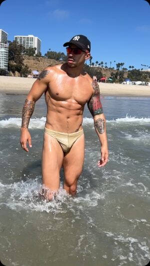 Jae Fusz Instagram - Hit it when I serve 🔥