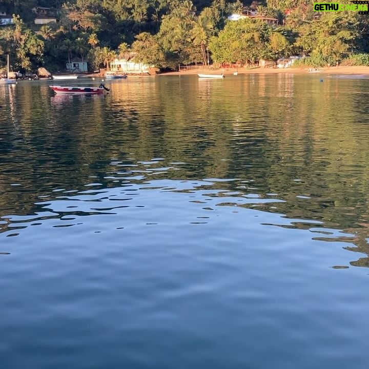 Jaffar Bambirra - 2.6K Likes - é barco pra trabalhar, é barco pra passear
semana mareada
primeira entregue
✨