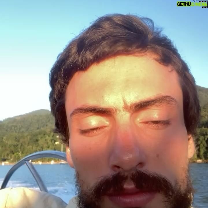 Jaffar Bambirra - 2.6K Likes - é barco pra trabalhar, é barco pra passear
semana mareada
primeira entregue
✨