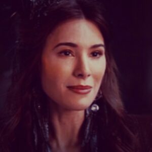 Jaime Murray Instagram - There may be trouble ahead... #onceuponatime 8/7c #blackfairy 🥀🖤✨