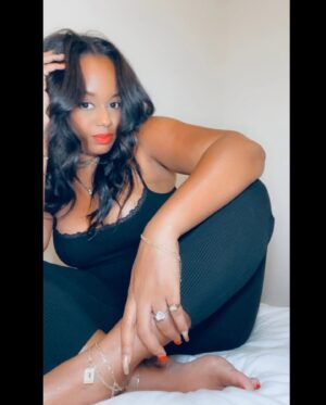 Jaimee Foxworth Instagram - Loungin..