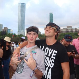 Jake Clark Instagram - LOLLAPALOOZA DAY ONE!!!! I like it here!!!!