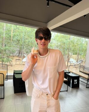 James Ma Instagram - 🕶️ คืนนี้ดูละครด้วยกันนะคะ

#น่านฟ้าชลาลัย